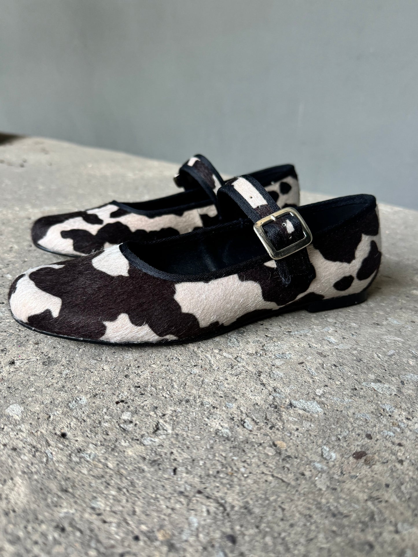 Flats vaca blanco/negro