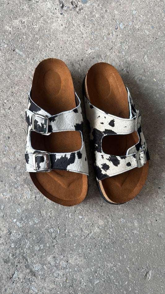SAMY SANDAL VACA